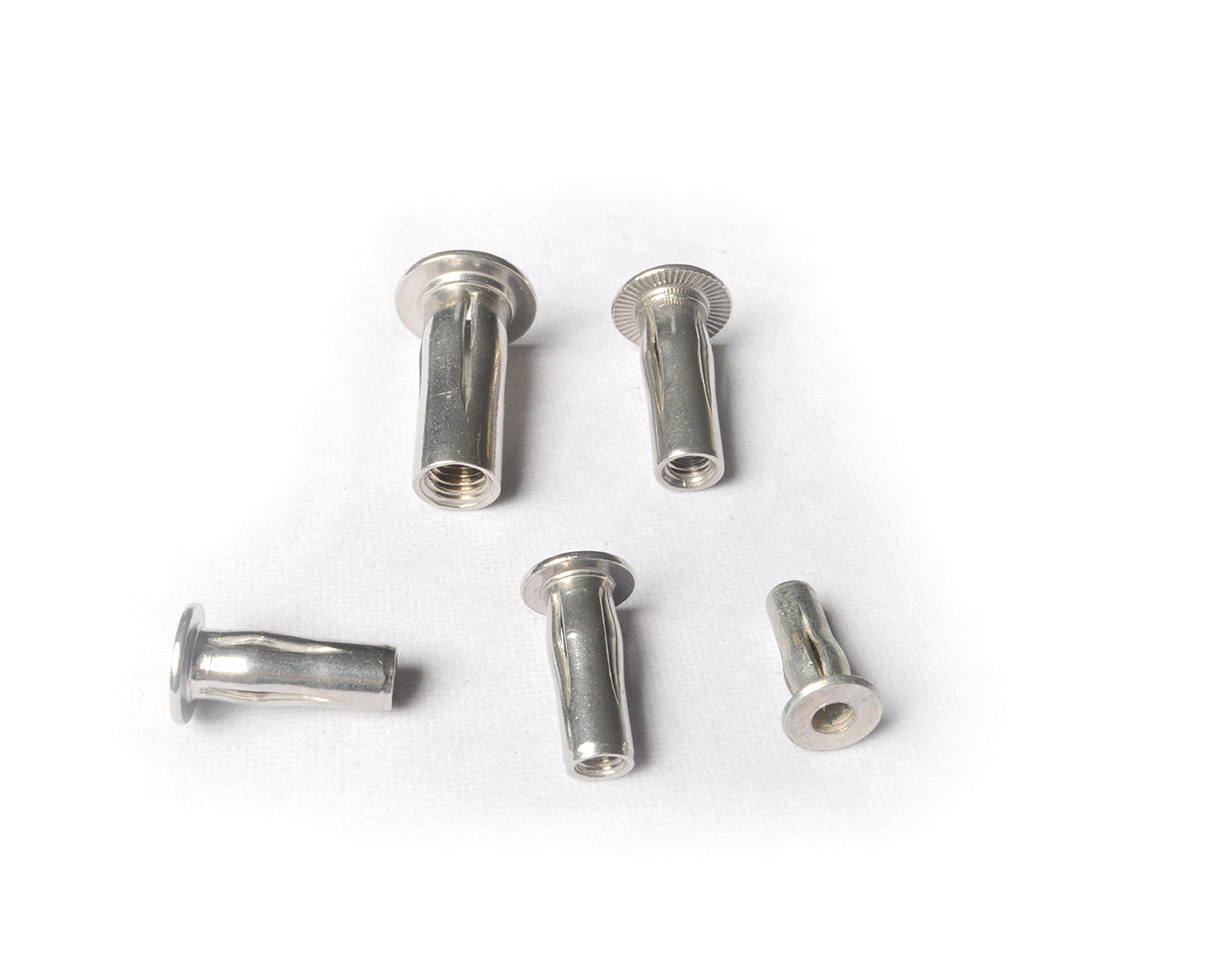 Flat Head Tri-fold  Rivet Nut